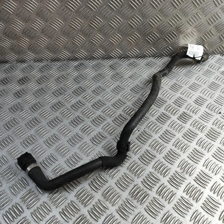 Engine coolant pipe/hose 9398956
