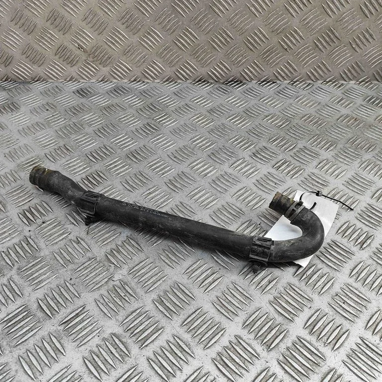 Engine coolant pipe/hose 1EA121096