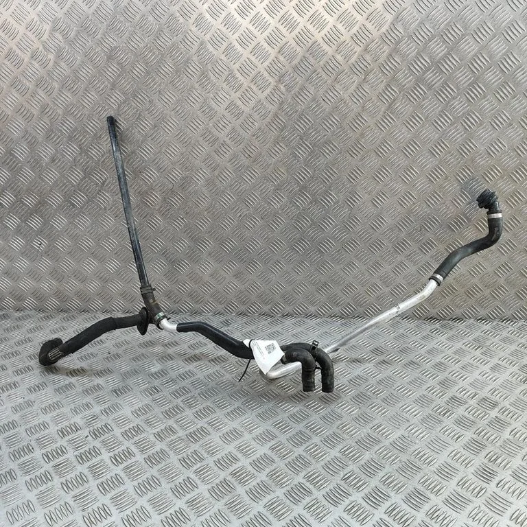 Mootori jahutusvedeliku toru / voolik A2135060035