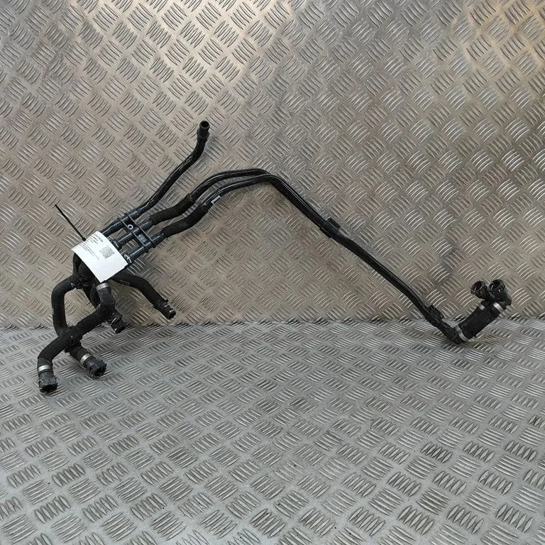 Mootori jahutusvedeliku toru / voolik 4KE122480AS – Audi RS Q8 (2019-)