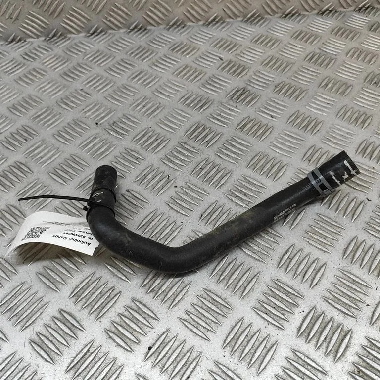 Mootori jahutusvedeliku toru / voolik 4KE819675M – Audi RS Q8 (2019-)