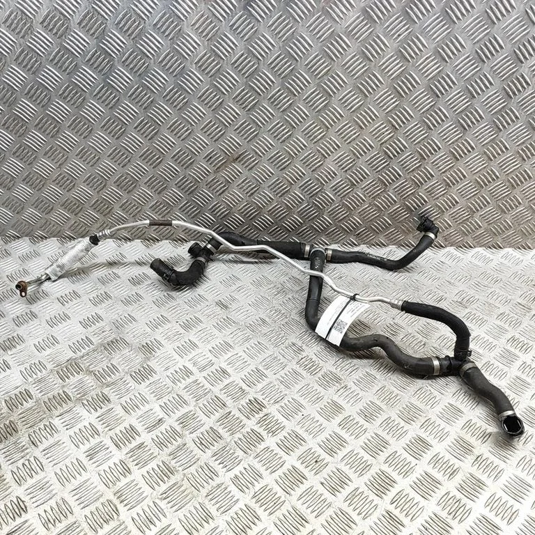 Engine coolant pipe/hose 9367389
