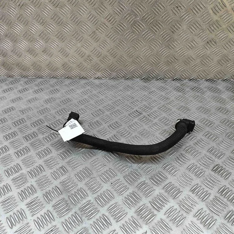 Motora dzesēšanas caurule (-es)/šļūtene (-es) 9842162980