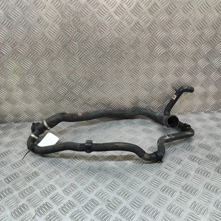 Motora dzesēšanas caurule (-es)/šļūtene (-es) 9250566