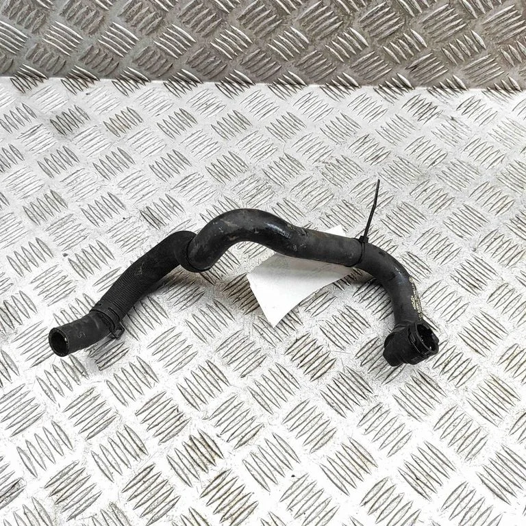 Engine coolant pipe/hose 9367388