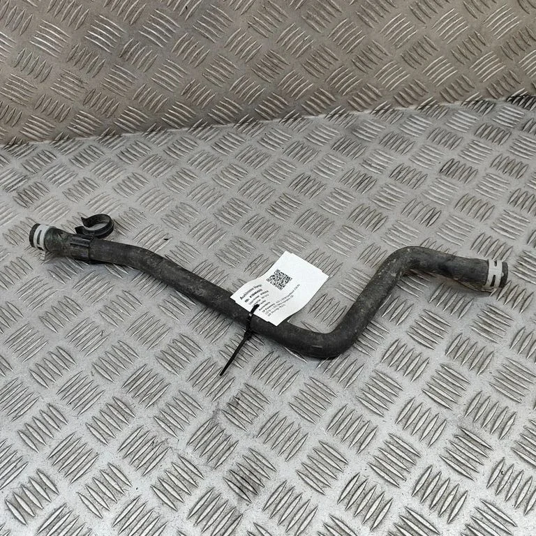 Engine coolant pipe/hose 4KE121086G