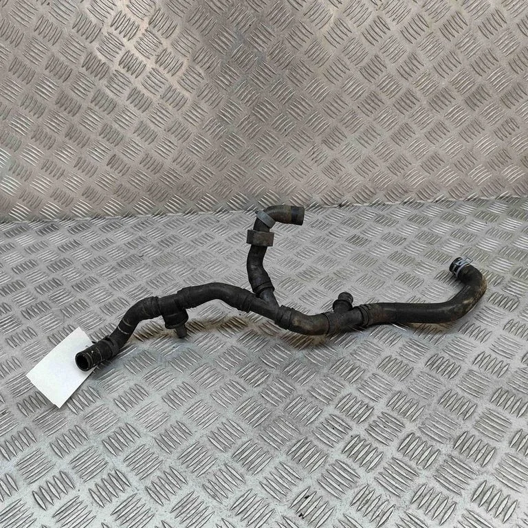 Motora dzesēšanas caurule (-es)/šļūtene (-es) – Volkswagen Passat B7 USA (2012-2019)