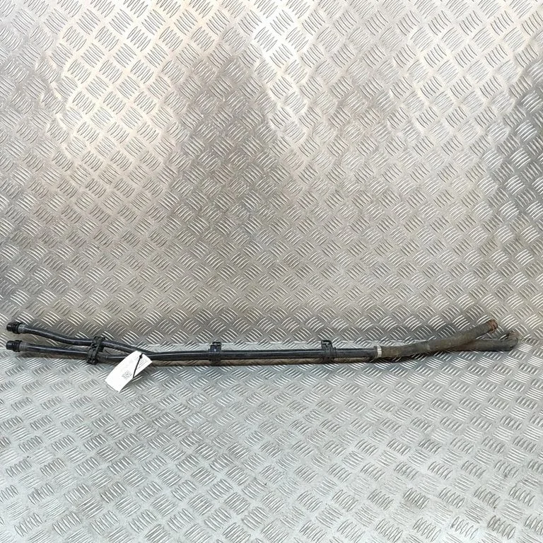 Engine coolant pipe/hose A1675018102