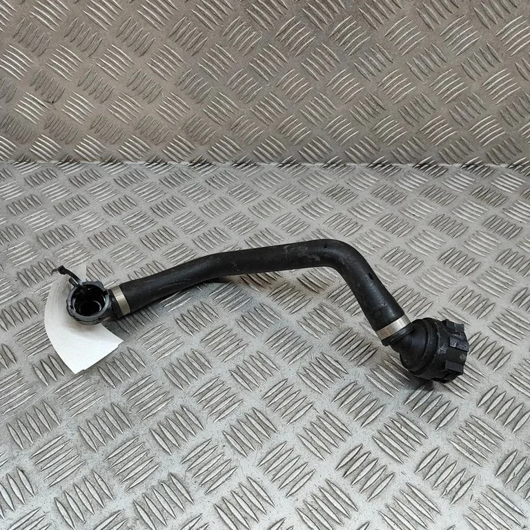 Engine coolant pipe/hose A2935000200