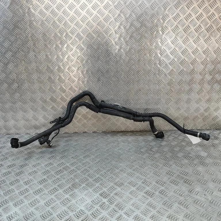 Motora dzesēšanas caurule (-es)/šļūtene (-es) – Mercedes-Benz EQC (2019-)