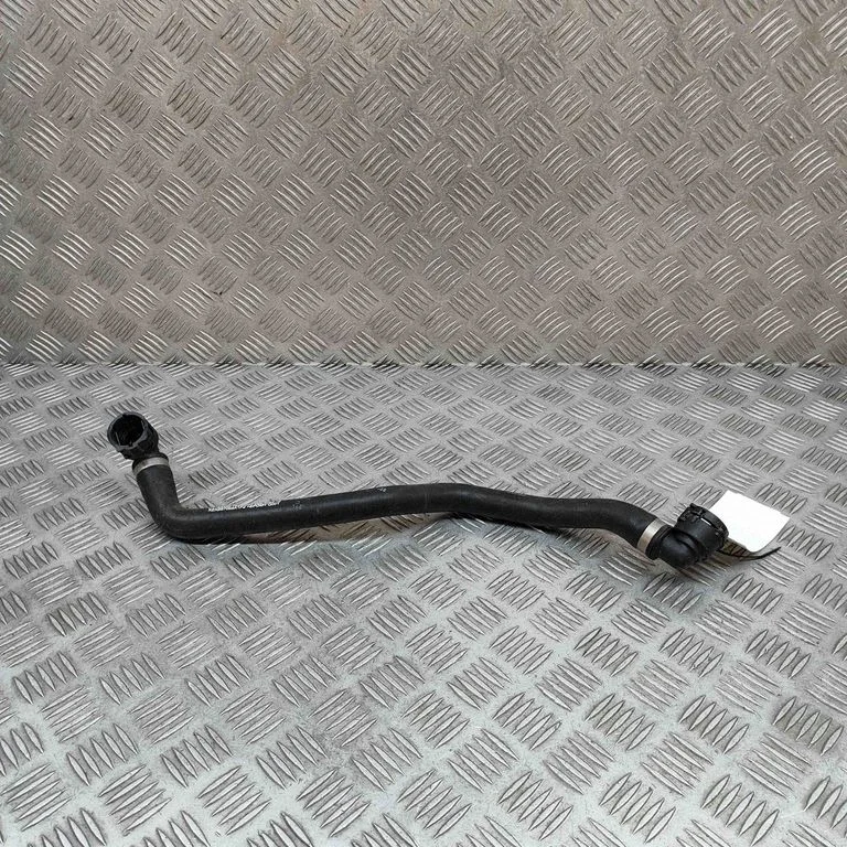 Engine coolant pipe/hose – Mercedes-Benz EQC (2019-)