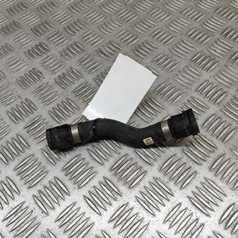 Engine coolant pipe/hose 8833641