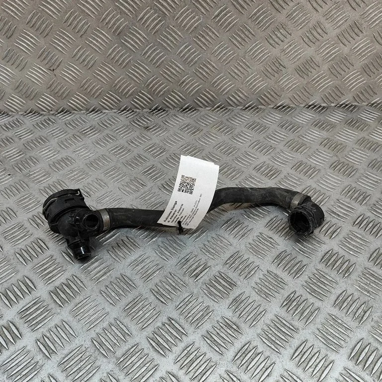 Engine coolant pipe/hose 8475148