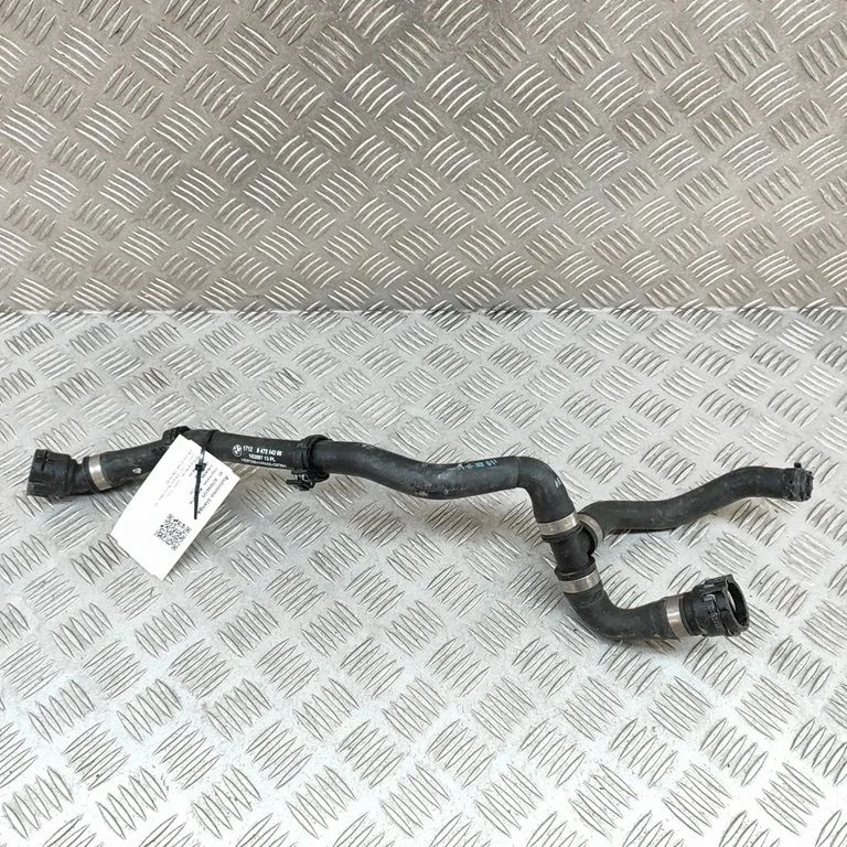 Engine coolant pipe/hose 8475142