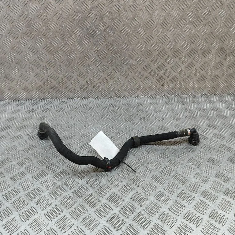 Motora dzesēšanas caurule (-es)/šļūtene (-es) 9826179280