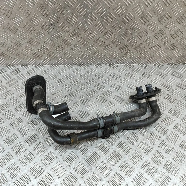 Engine coolant pipe/hose 8W1265347J
