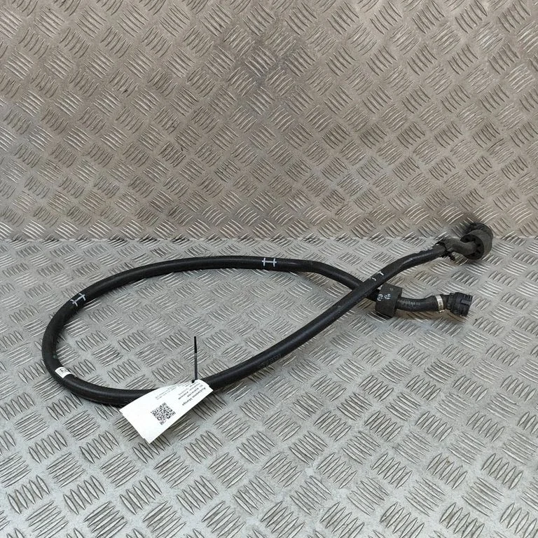 Motora dzesēšanas caurule (-es)/šļūtene (-es) 8478474