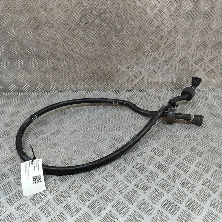 Motora dzesēšanas caurule (-es)/šļūtene (-es) 8478454