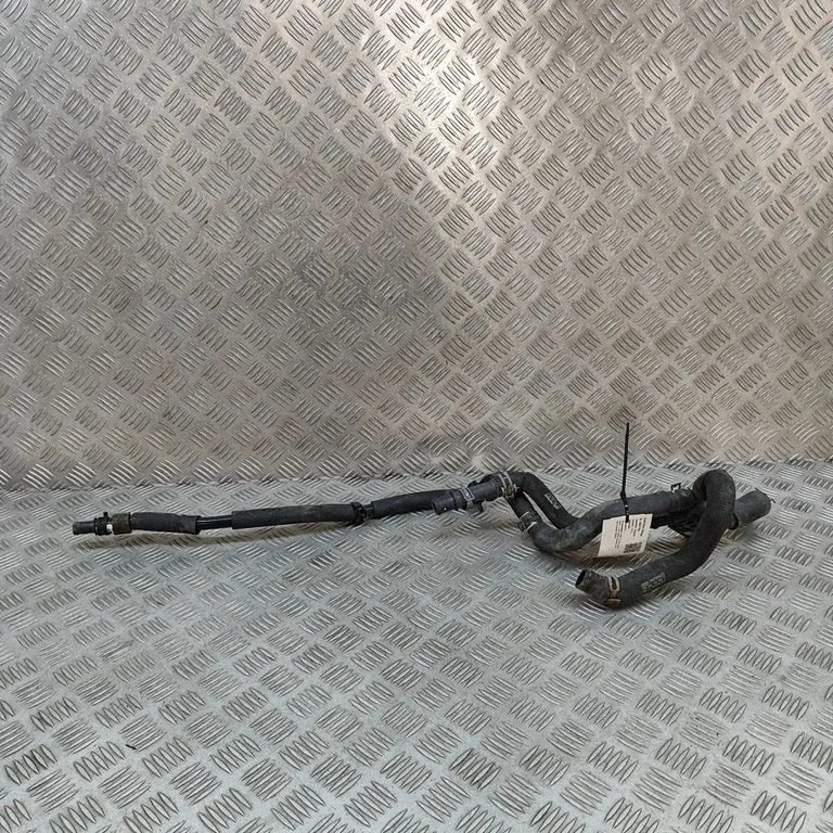 Motora dzesēšanas caurule (-es)/šļūtene (-es) 4KE145930F