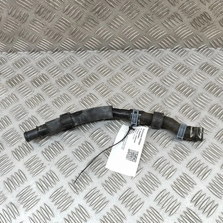 Engine coolant pipe/hose 4KE121609