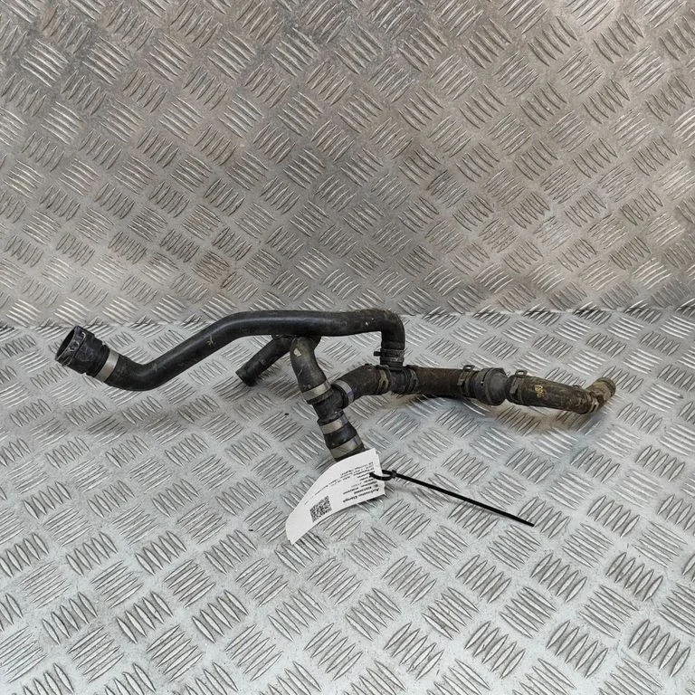 Motora dzesēšanas caurule (-es)/šļūtene (-es) 80A122449BM