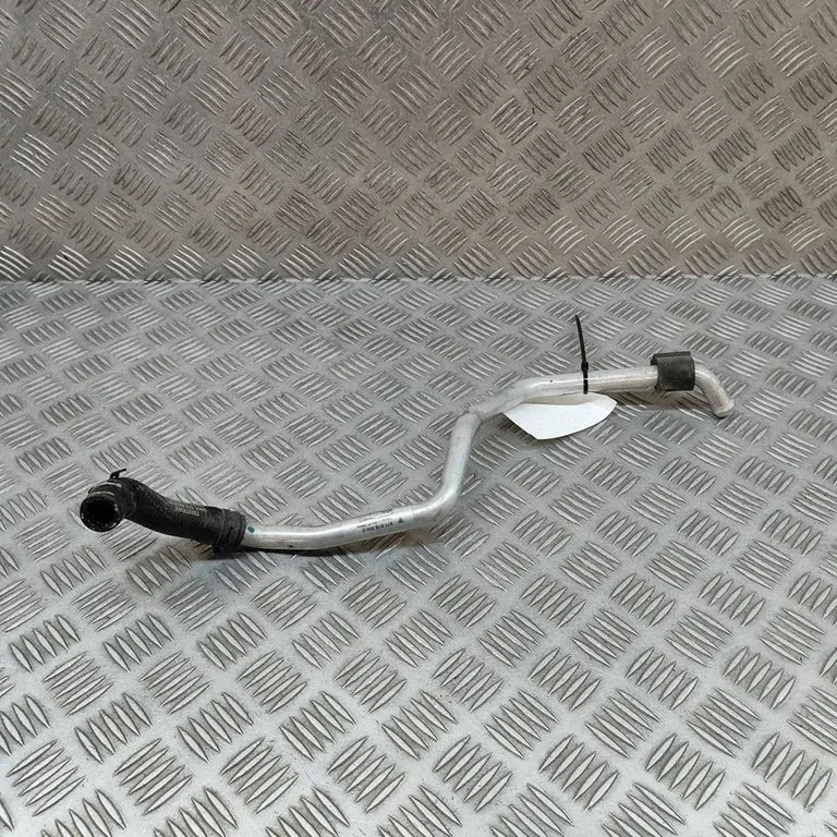 Motora dzesēšanas caurule (-es)/šļūtene (-es) 971819350E