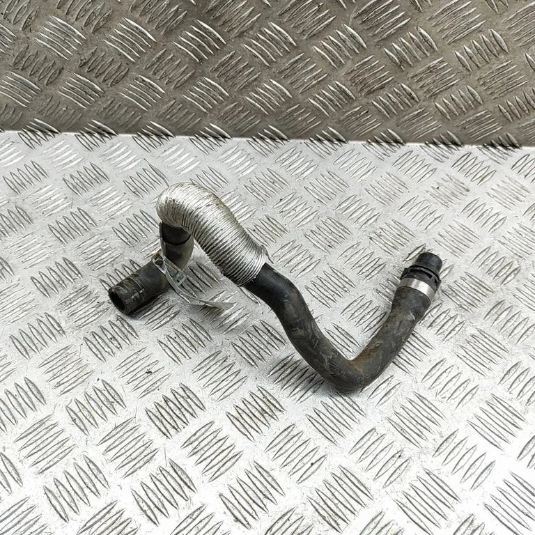 Engine coolant pipe/hose – Volvo S90, V90 (2016-)