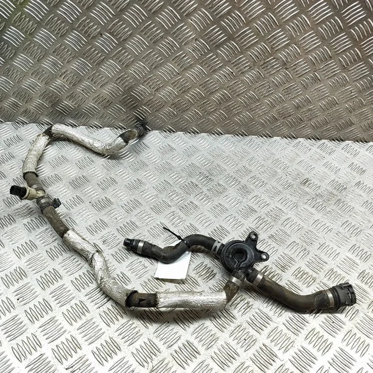 Engine coolant pipe/hose 33439713