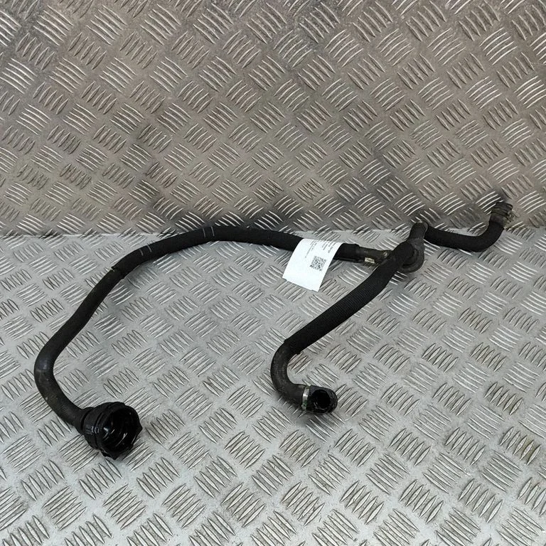 Engine coolant pipe/hose – BMW i3 (2013-)