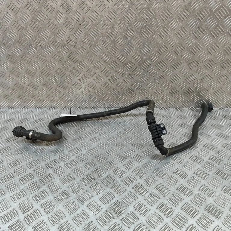 Mootori jahutusvedeliku toru / voolik – BMW X5 E70 (2006-2013)