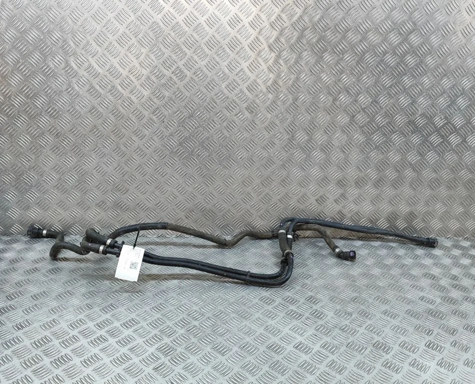Mootori jahutusvedeliku toru / voolik – Volvo XC90 (2014-)