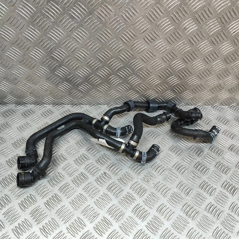Engine coolant pipe/hose 5QF121156