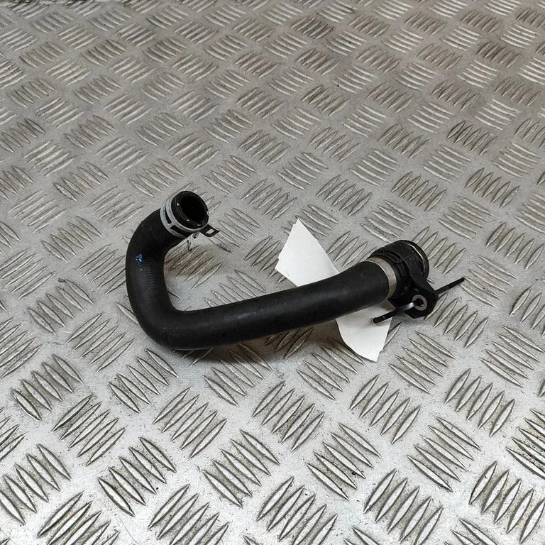 Motora dzesēšanas caurule (-es)/šļūtene (-es) 32138734