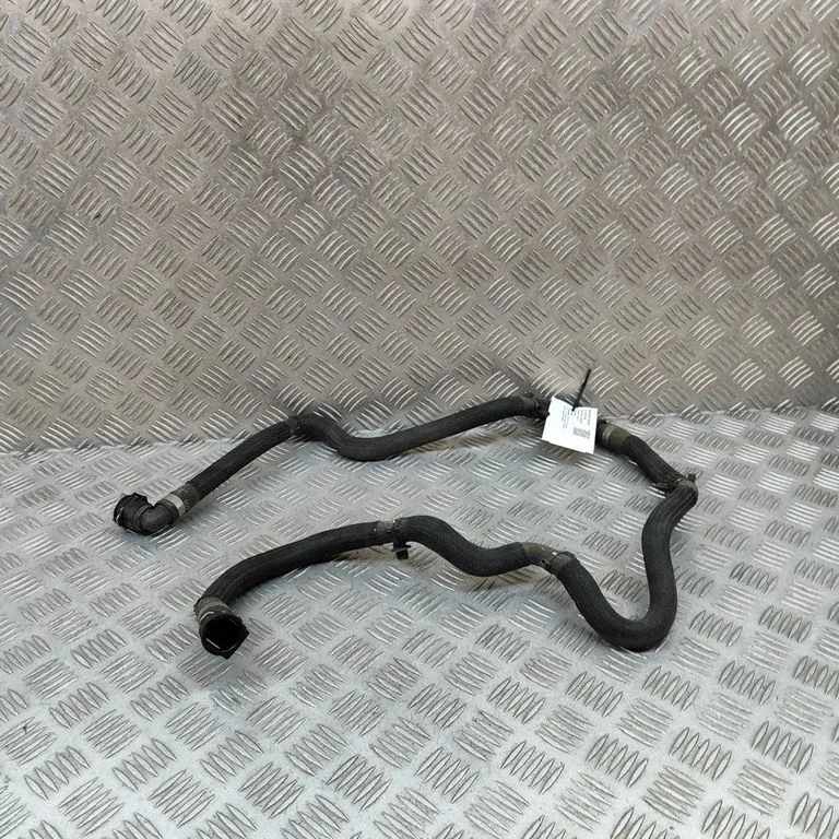 Motora dzesēšanas caurule (-es)/šļūtene (-es) 9822190980