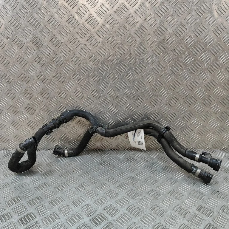Motora dzesēšanas caurule (-es)/šļūtene (-es) 9841233780
