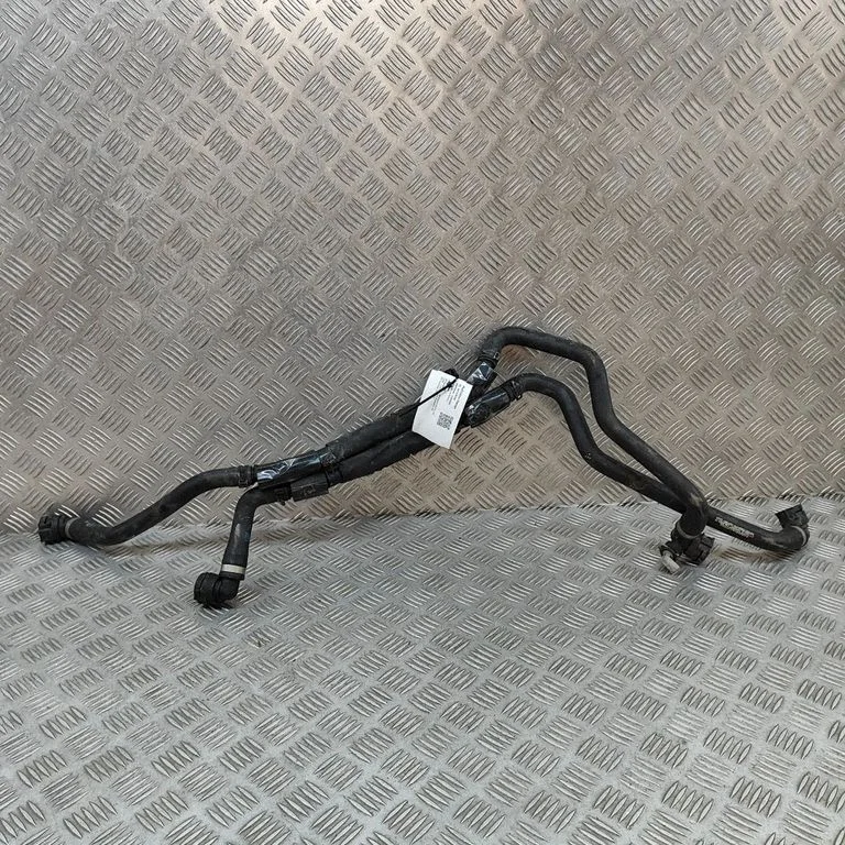 Engine coolant pipe/hose A2935000500
