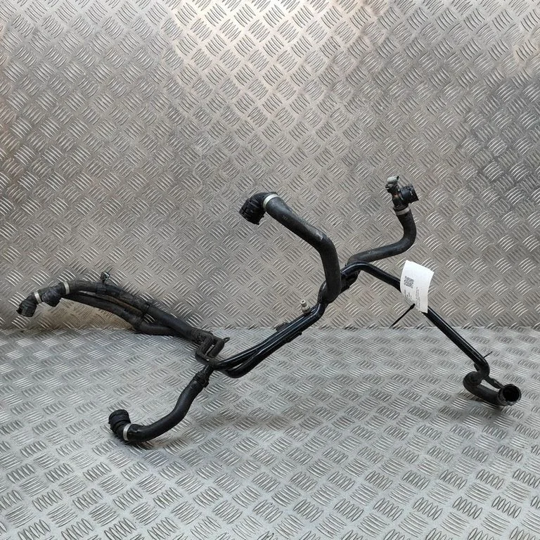 Engine coolant pipe/hose A2935010000