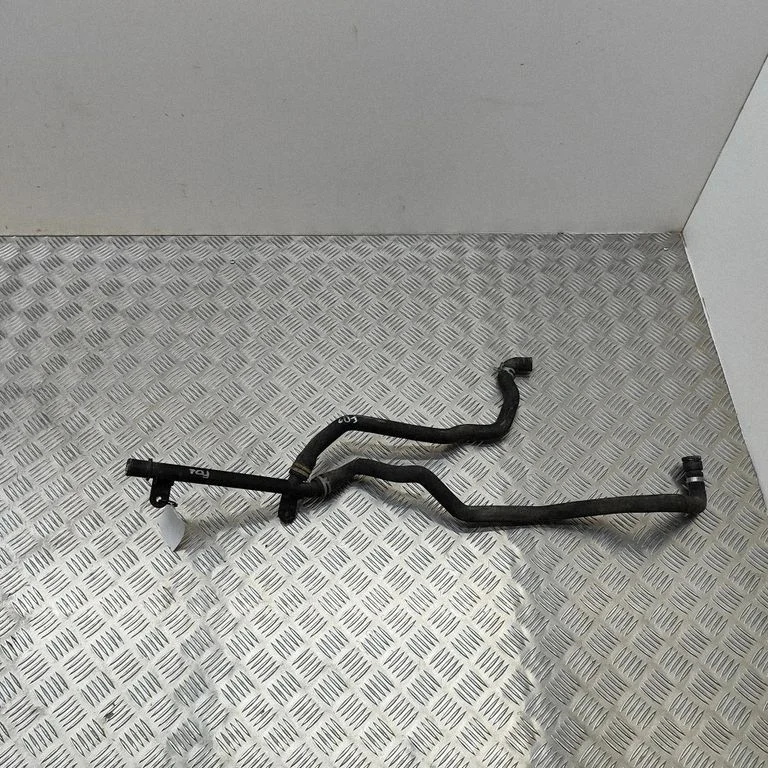 Przewody układu chłodzenia silnika – BMW Seria 7 F01 F02 F03 F04 (2008-2016)