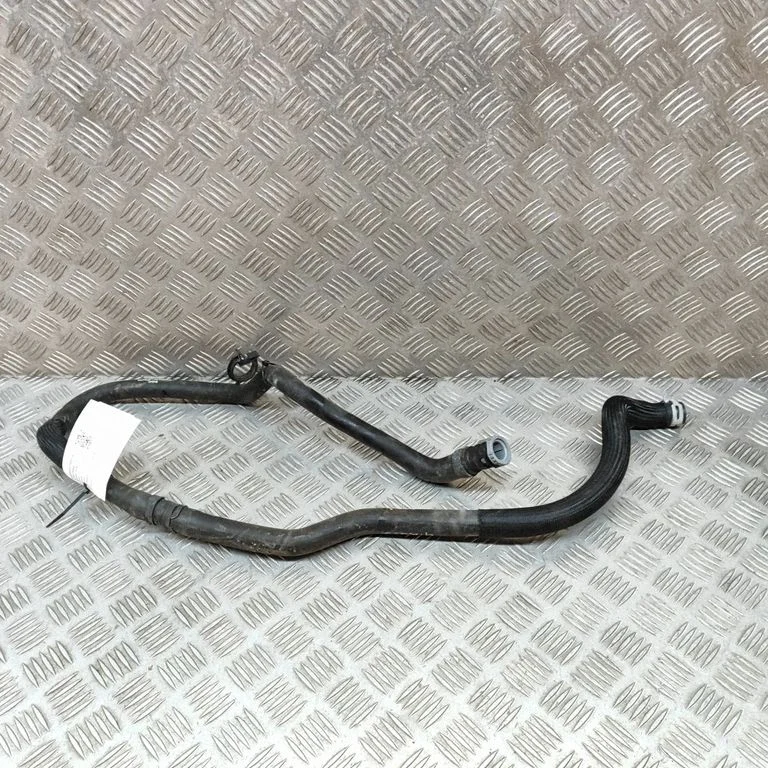 Motora dzesēšanas caurule (-es)/šļūtene (-es) LJ938D059CB