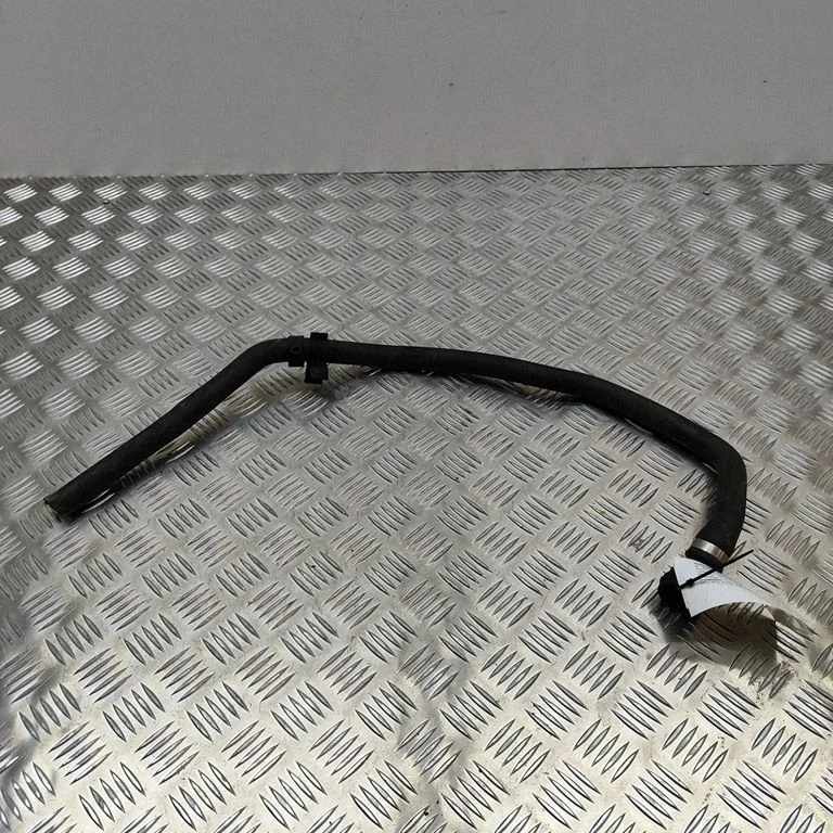 Motora dzesēšanas caurule (-es)/šļūtene (-es) – BMW 3. sērija F30 F35 F31 (2012-2018)
