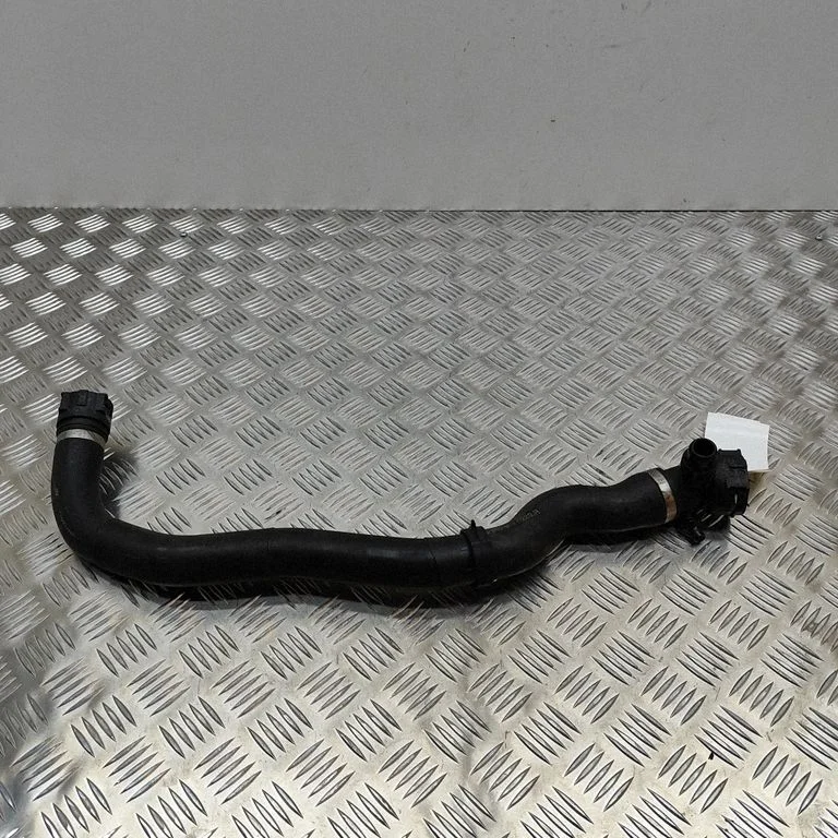 Mootori jahutusvedeliku toru / voolik – BMW 4-seeria F32 F33 (2013-2020)
