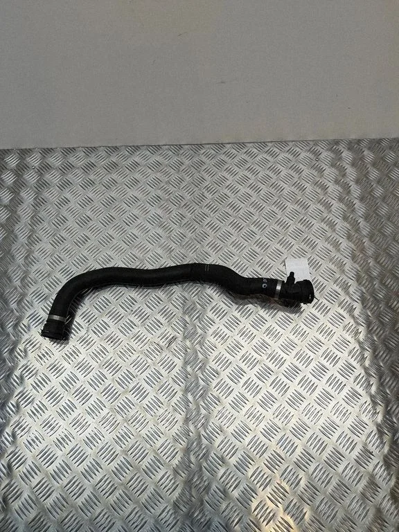 Mootori jahutusvedeliku toru / voolik – BMW 4-seeria F32 F33 (2013-2020)