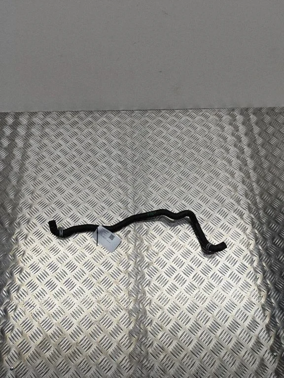 Engine coolant pipe/hose – BMW 5 Series F10 F11 (2009-2016)