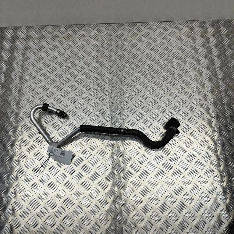 Engine coolant pipe/hose – Mercedes-Benz GLC-Class C253 (2016-)