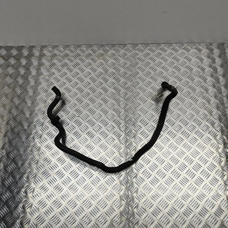 Przewody układu chłodzenia silnika – BMW Seria 5 G30 G31 G38 (2016-)
