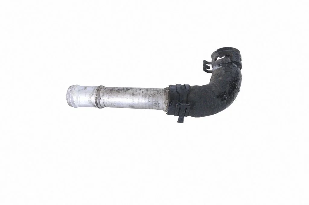 Engine coolant pipe/hose 7L0815987E