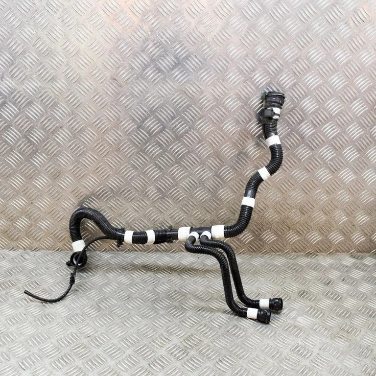 Engine coolant pipe/hose 110157900A