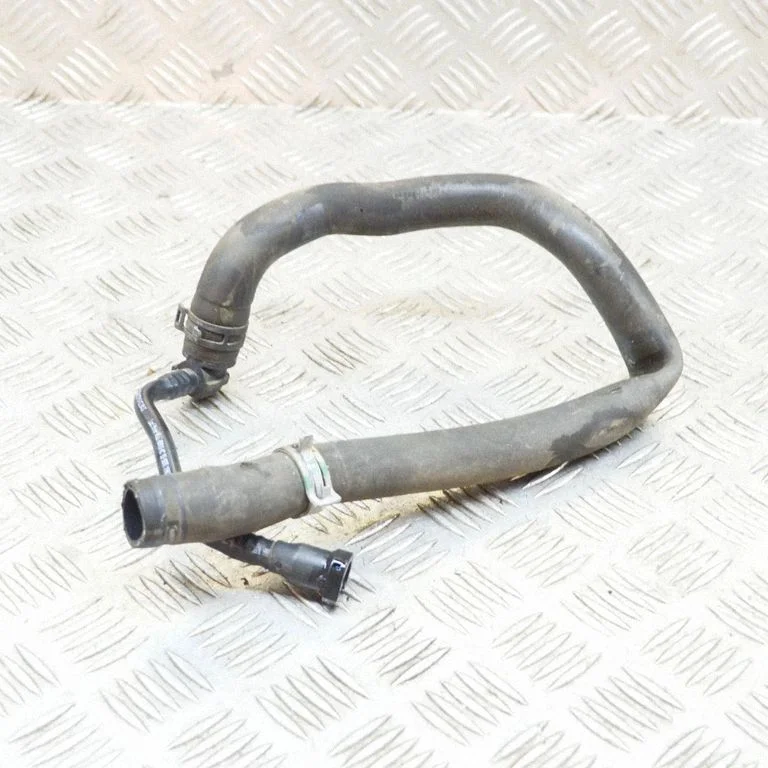 Motora dzesēšanas caurule (-es)/šļūtene (-es)