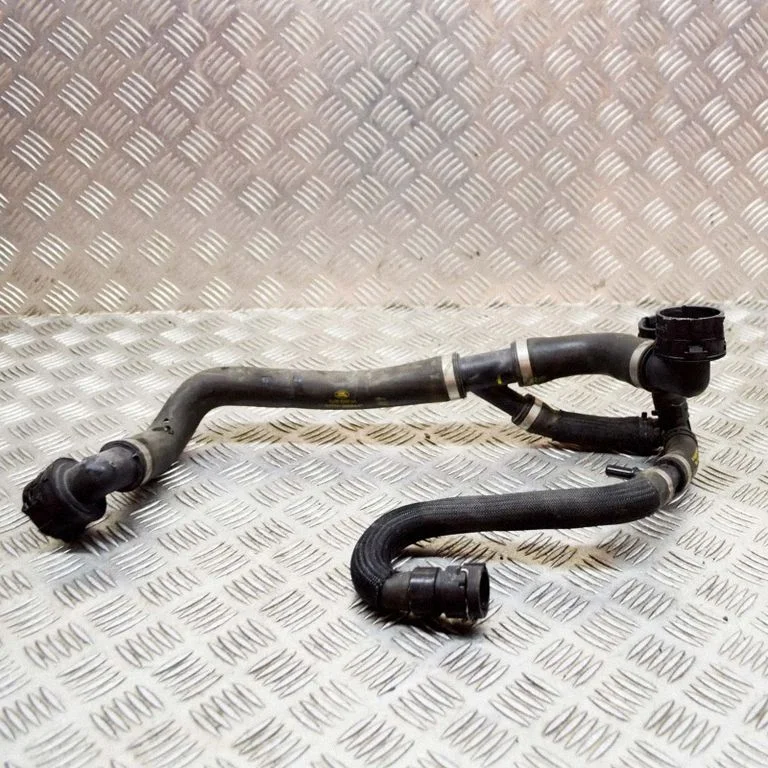 Engine coolant pipe/hose – Land Rover Range Rover Evoque L538 (2011-2018)
