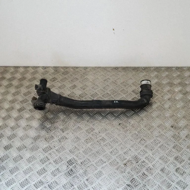 Motora dzesēšanas caurule (-es)/šļūtene (-es) 99710675104